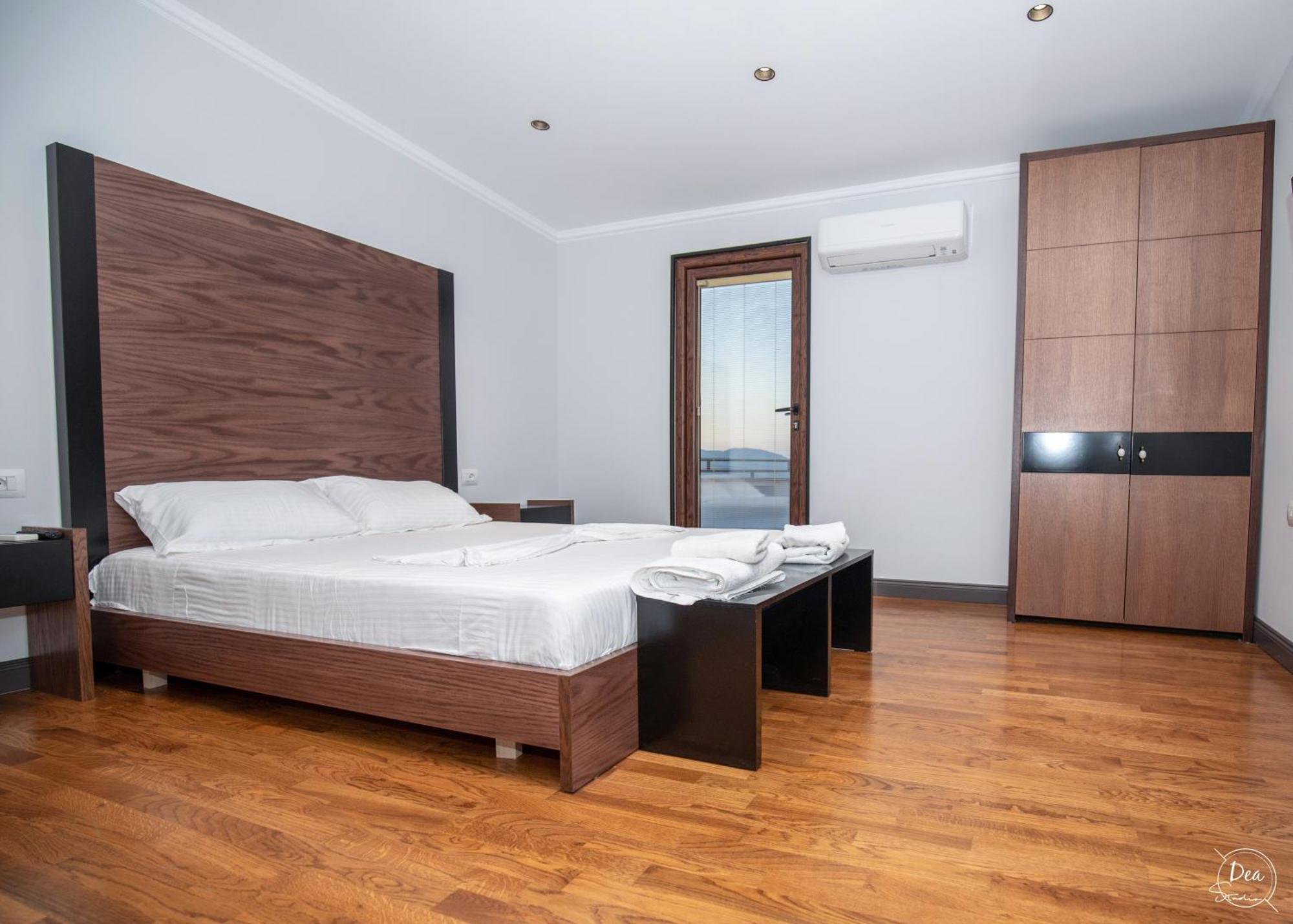 Suite Terrace Rooms & Apartments Görice Dış mekan fotoğraf